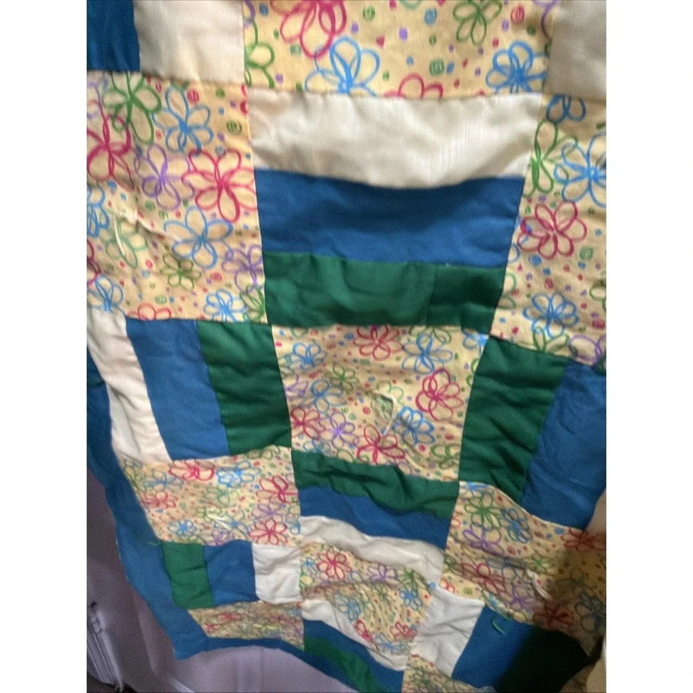 Handmade Lap Or Baby Blanket Quilt Beautiful Bright Colors
